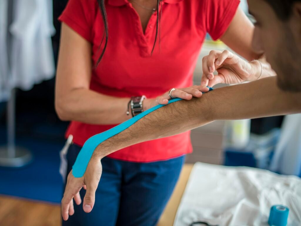 Physiotherapy tape